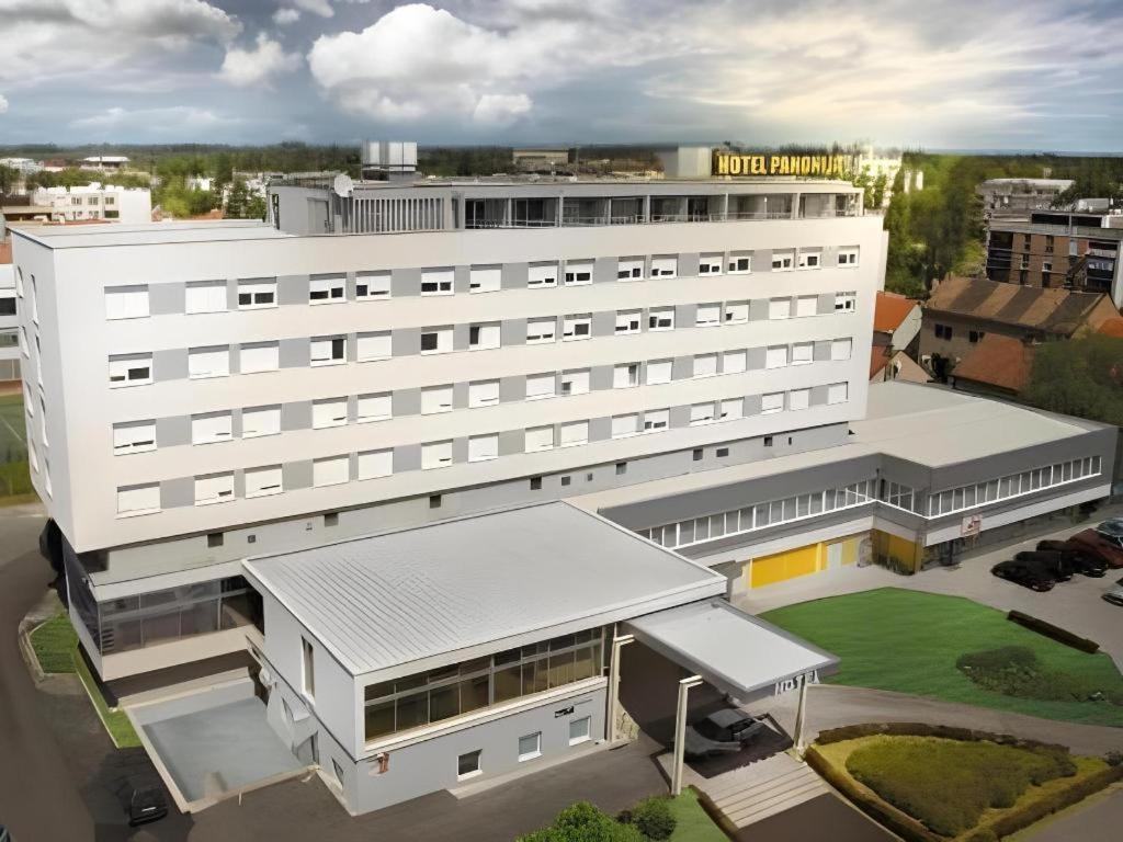 Hotel Panonija Sisak Exterior photo